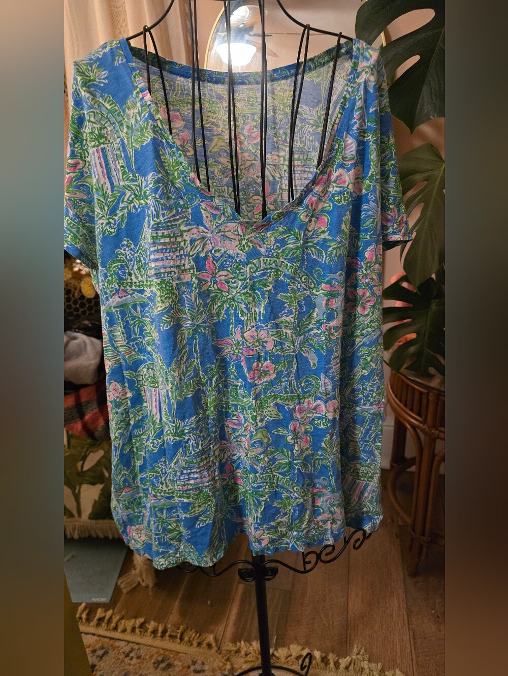 Lilly Pulitzer Etta V-Neck Top Via Parigi Palm Beach Slub Tee XXL
